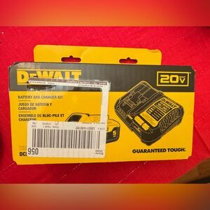 DeWalt 20V Battery and Charger Kit - Black and Yellow